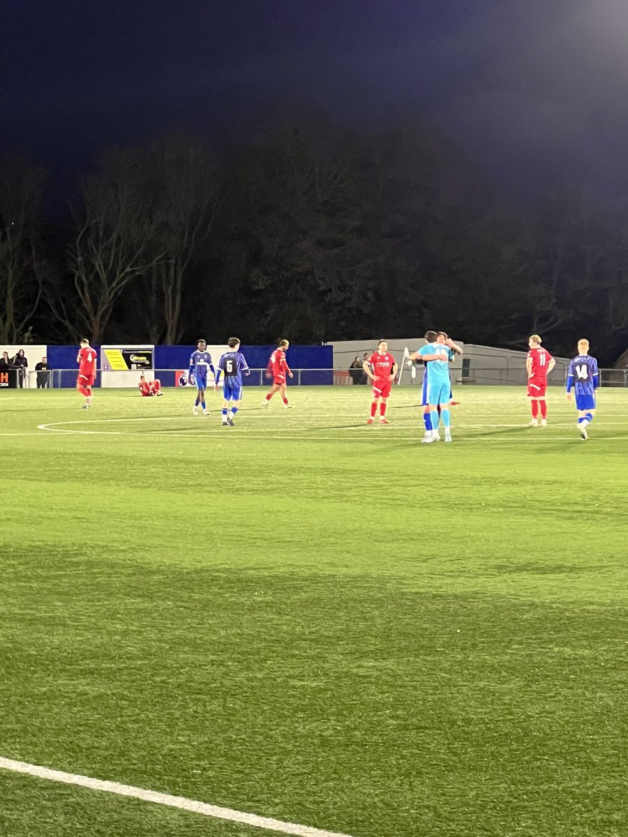 <a href="/margate_fc/">Margate FC</a> 3v2 <a href="/thebearsbbhfc/">BroadbridgeHeath FC</a> 
Up the Gate, Big Win