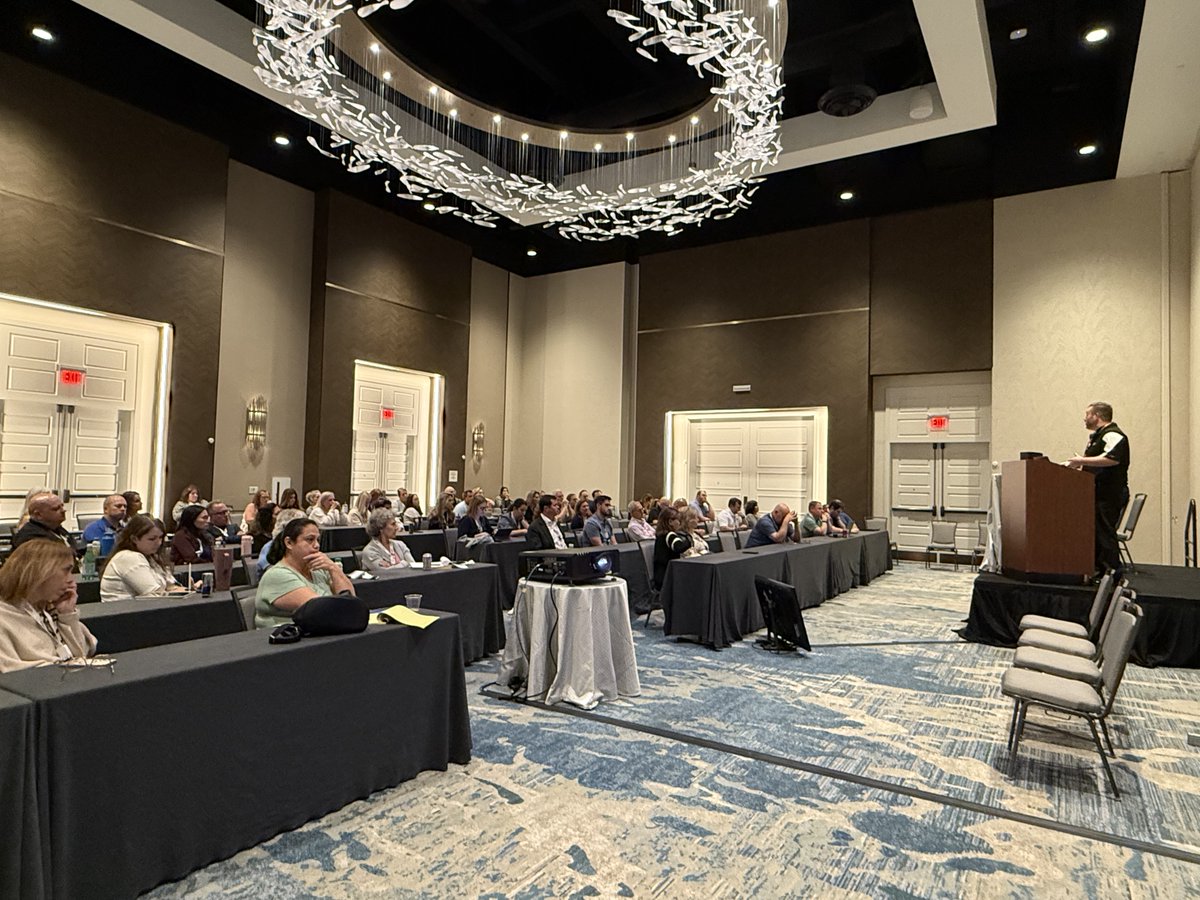 SafeSend tweet media