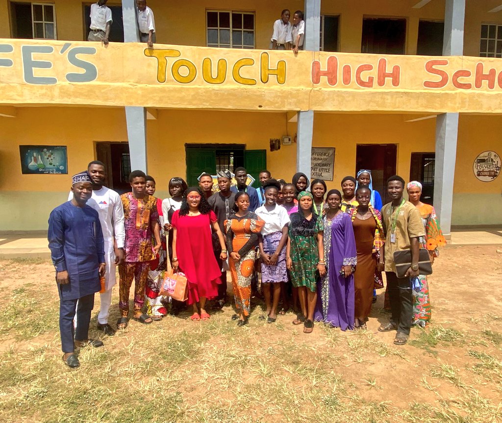 Rashaf01's tweet photo. Our six weeks Teaching Practice experience was truly fulfilling. It gave us firsthand exposure to real classroom situations, helped us sharpen our teaching and communication abilities, and deepened our love for the teaching profession.
#TP2025
#DoneNDusted
#ProudlyANationBuilder https://t.co/EE7DWmmd0O