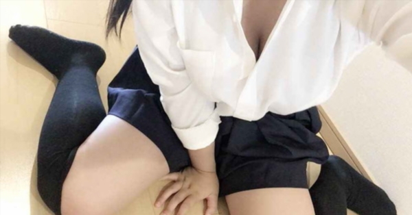 BettyHerna61311's tweet photo. だれか、泊まりいこう～？？ 
ふぉろーで凸するよ https://t.co/r60MXzi9qN