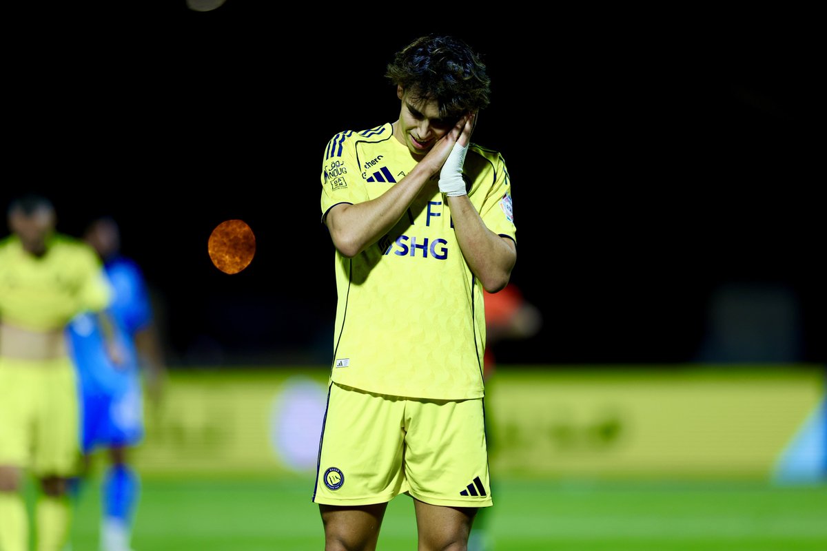 AlNassrFC's tweet photo. فيليكس .. رجل كل المواعيد 💛 https://t.co/U6L3edV8YE