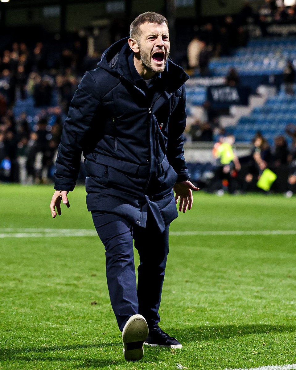 Luton Town FC tweet media