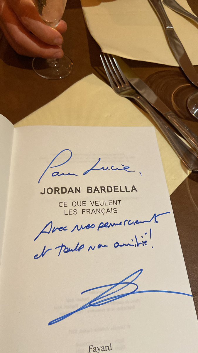 Lucie🫧 tweet media