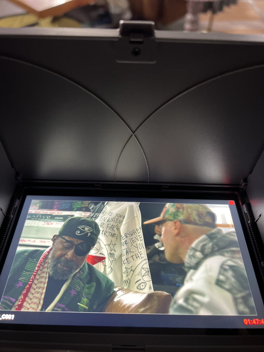 Snow Milk tweet media