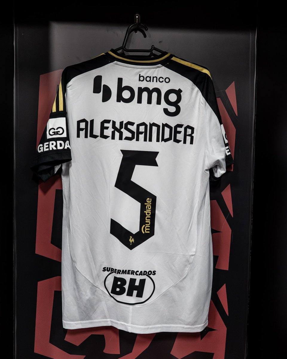 Atletico's tweet image. Manto preparado pra mais uma batalha! 🤍🐔

#VamoGalo #SPOxCAM