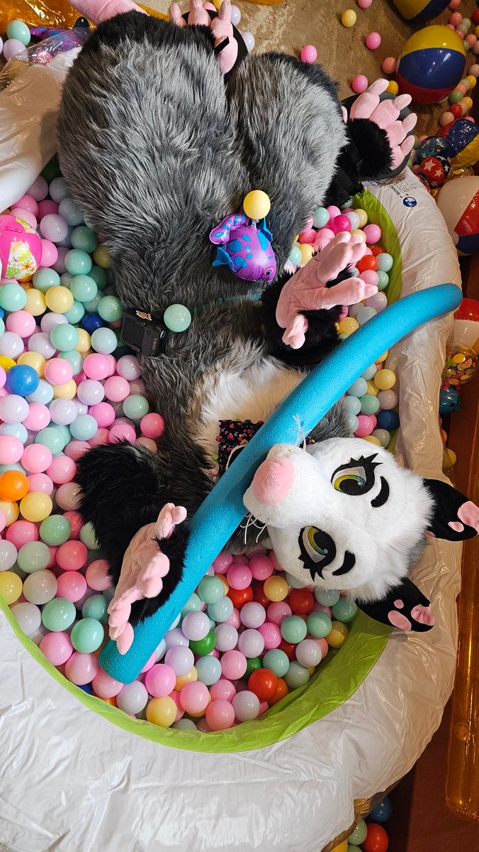 Aquatifur with <a href="/StyloPossum/">Stylo</a> 🩷🫧