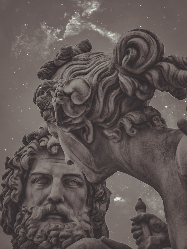 “Sevilme arzusu son yanılsamadır. Vazgeç, özgür olacaksın.”  

—Margaret Atwood