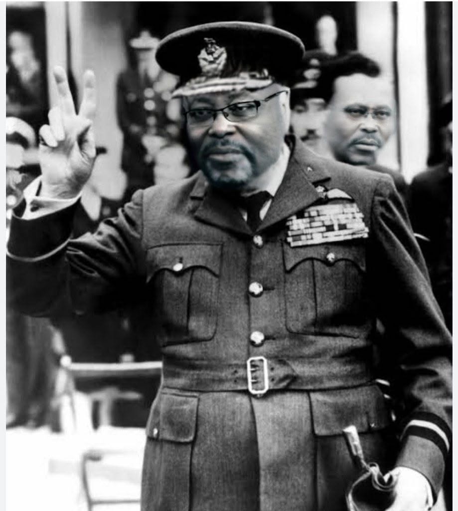 Je vous souhaite un excellent week-end, où que vous soyez, que ce soit dans la mer, les airs ou sur la terre.