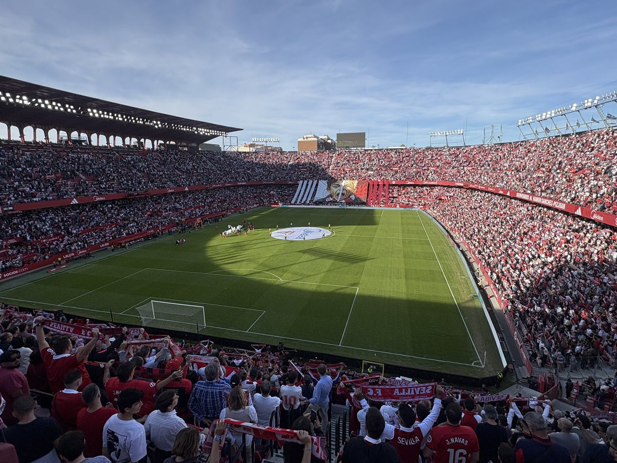 Biri_Pejigueras's tweet image. #Sevillafc ❤️🤍