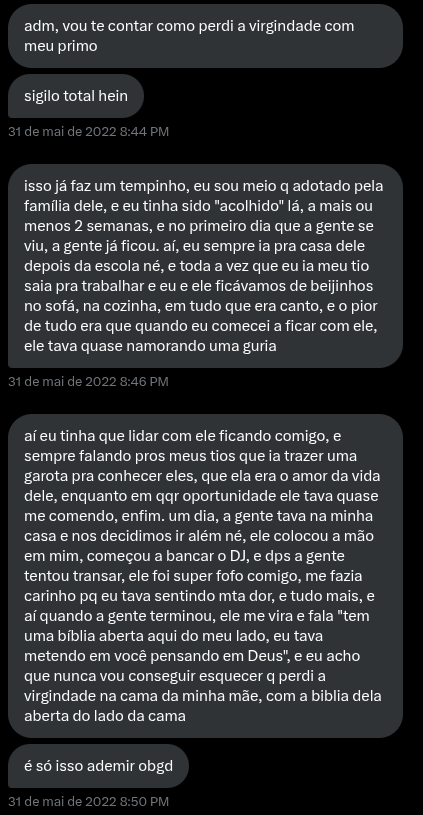 virginrelatos's tweet photo. MEU DEUS, PERDEU A VIRGINDADE AO LADO DA BÍBLIA... https://t.co/0ya1g403rh