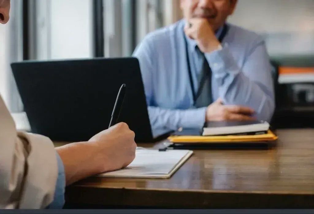 When an employee leaves a business, it’s not always  harmonious 
Our team have shared the one liners that raised alarm or indicated this is not going to be an amicable parting. Here are a few of the best (or worst!) …

A LochAssociates #BBunker Blog buff.ly/grqHKYr