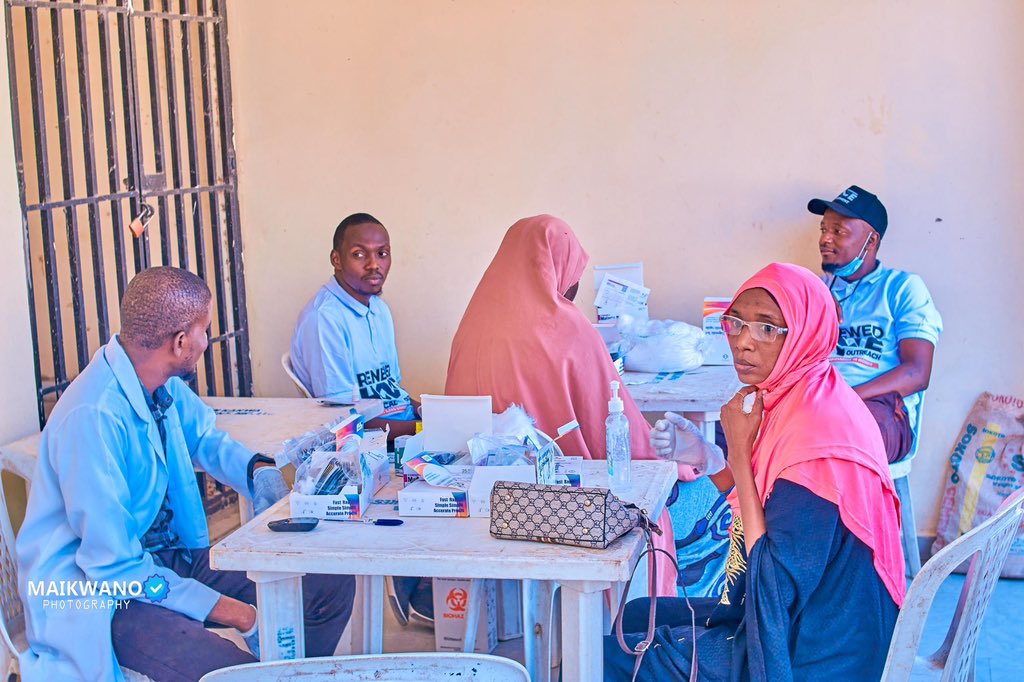 HassanPeppe's tweet photo. The Renewed Hope Medical Outreach in Nguru Local Government Area, Yobe State, organized under the MM NGU Renewed Hope Engagement in partnership with SIHA MED NIG. LTD. has successfully completed the first phase of its landmark health intervention.

The comprehensive free medical outreach program anchored on the visionary Renewed Hope Agenda of His Excellency, President Bola Ahmed Tinubu, GCFR, reinforces the incumbent administration’s commitment to strengthening Nigeria’s health system and improving the wellbeing of every citizen.

We commend the Honourable Minister of Budget and Economic Planning, Sen. Atiku Abubakar Bagudu for his exceptional support, which has been pivotal in making this impactful program a reality.

Additionally, we appreciate and commend His Excellency Governor Mai Mala Buni, CON for his continued commitment to advancing healthcare delivery across the state, making Yobe a hub for qualitative and affordable medical services. 

In alignment with these national and state priorities, Engr. Muhammad Maihaja proudly championed this initiative in Nguru LGA, ensuring its successful rollout to the benefit of thousands of residents. 

The two-day program was flagged off by His Royal Highness, the Emir of Nguru, Alh. Mai Mustapha  Ibn Mai Kyari, ably represented by the Waziri of Nguru, Alh. Muhammadu Aminami. 

Represented during the flag-off by, Muhammad Yusuf Maihaja, Engr Muhammad Mustapha Maihaja, a young philanthropist proud son of Nguru Local Government reaffirmed the outreach’s dedication to advancing this administration’s objectives in the healthcare sector. 

The first phase recorded over 1,500 beneficiaries, who received a wide range of free healthcare interventions including:
- Medical consultations
- Checking of Blood pressure and blood sugar levels. 
- Rapid diagnostic tests
- Distribution of essential medicines
- Hygiene and dignity kits for women and children. 
- Nutritional support for vulnerable groups
- Health education and counseling
- Provision of insecticide-treated mosquito nets
- Refreshments for patients and volunteers. 
- Advocacy visits within the community. 

Other dignitaries present at the occasion include, Nguru LG Chairman Alh. Muhammad Mairami, represenred by the Supervisory Councillor on Health, Hon. Musa Bulama, the APC Party Chairman of Nguru, Alh. Talba Kachallah, the Chief Imam of Nguru LG amongst others. 

With a target of 5,000 beneficiaries across four phases, this stands as the largest youth-sponsored medical outreach in Yobe State, a testimony to the power of patriotic service and social responsibility.

With phase one successfully completed, preparations are already underway to extend these medical services to more communities in the coming weeks, sustaining hope, saving lives, and strengthening health for all.