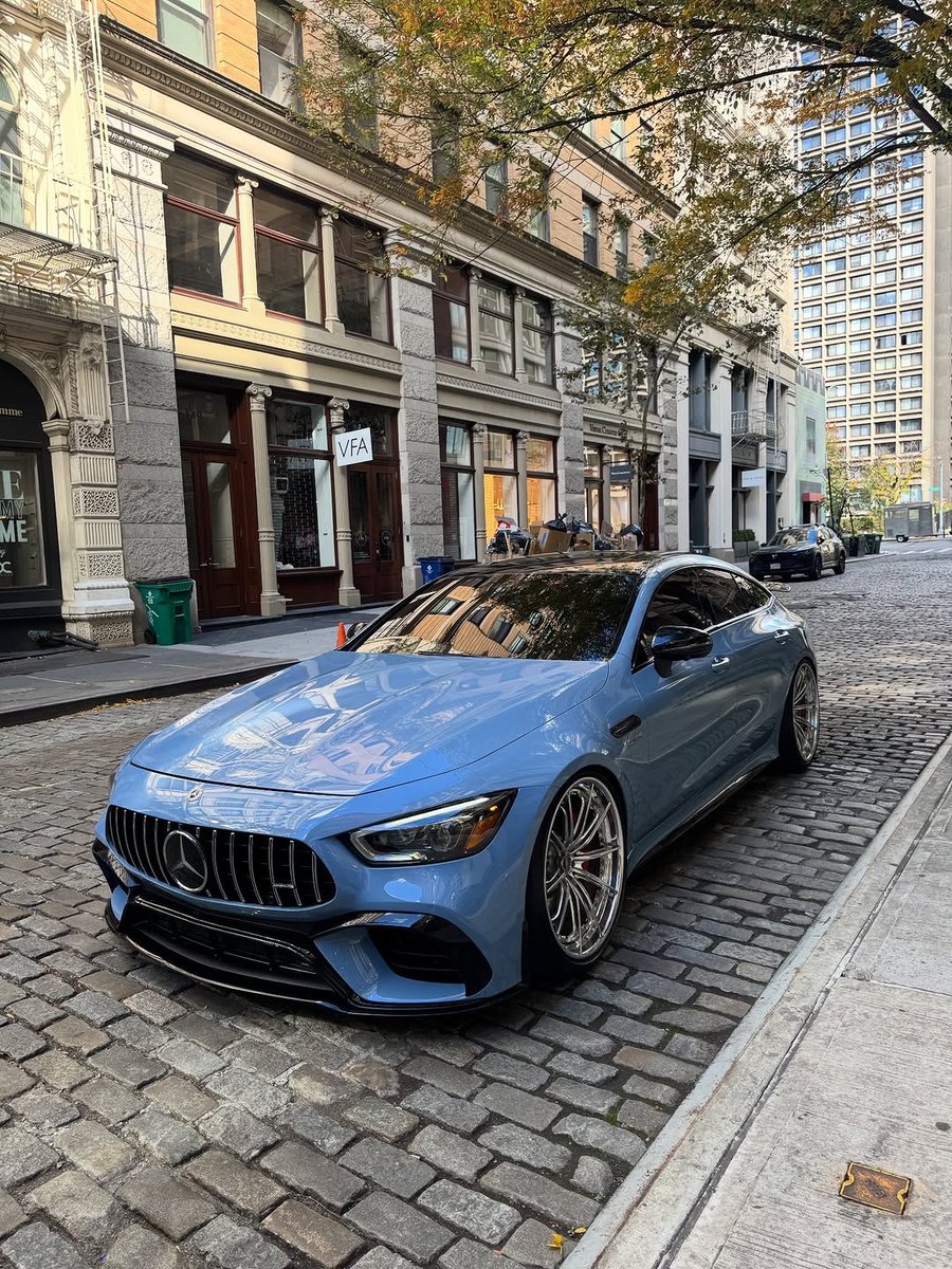 TheAutoHub's tweet photo. She just might be worth it https://t.co/L8HDaBSrrH