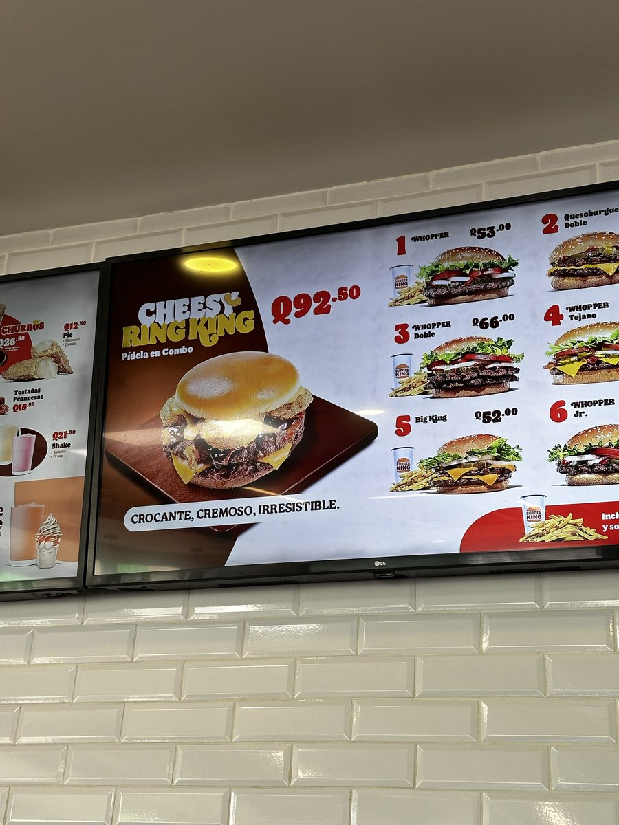 AlvaroSagastume's tweet photo. Ya pagar Q.92.50 por una hamburguesa si ya es demasiado… bájenle un cacho @BurgerKingGT https://t.co/Oqbyze1165