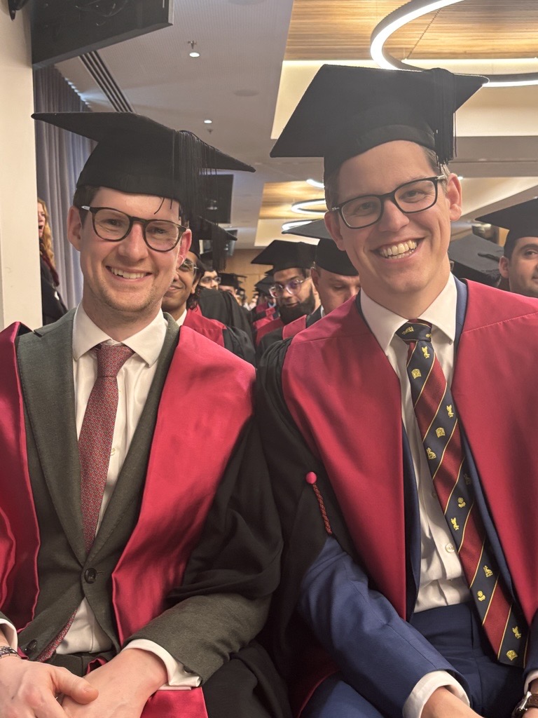 RCSnews's tweet photo. This week, we were delighted to award over 500 diplomates their #MRCS, #FRCS, & #MFDS.
We also took the opportunity to recognise three outstanding individuals whose contributions to healthcare continue to make a difference.
To our newest members & fellows, congratulations ๐ https://t.co/2T16GMQBkM