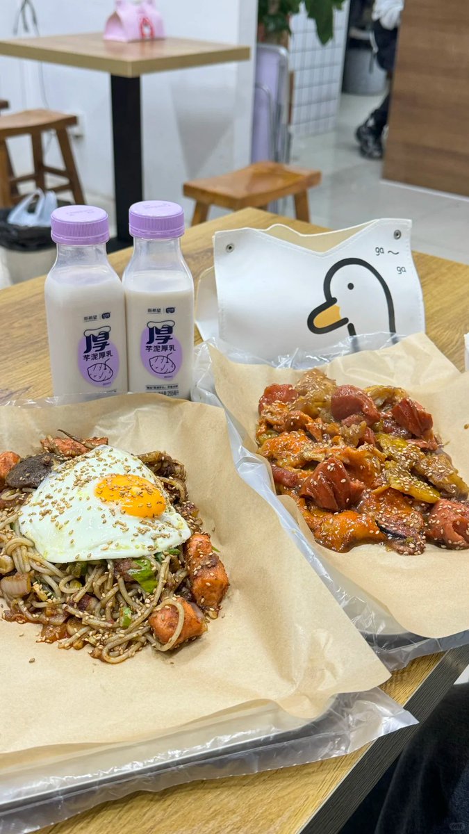 Kevv_h's tweet image. 日照美食
铁板烧大王哇塞这也太好吃了吧哈哈哈哈#日照美食