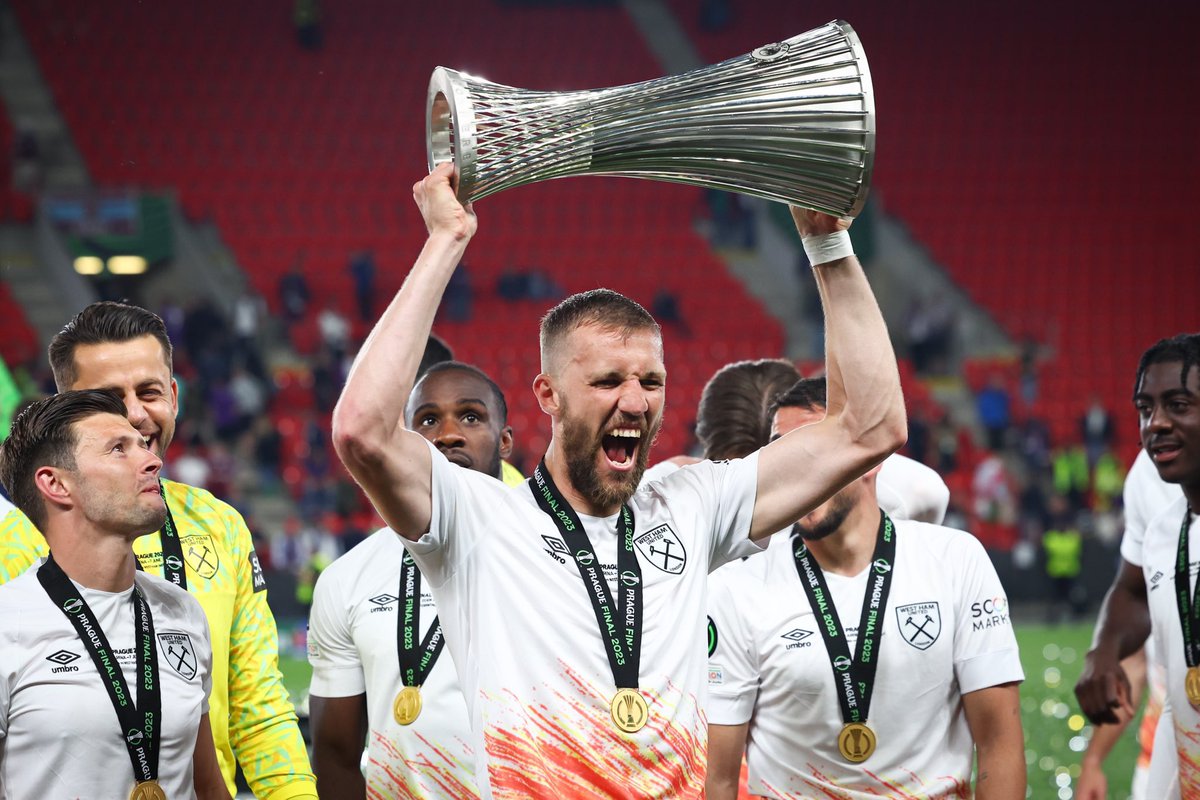 Tomas Soucek (38) has now scored two MORE non penalty Premier League goals for West Ham than Paolo Di Canio (36)