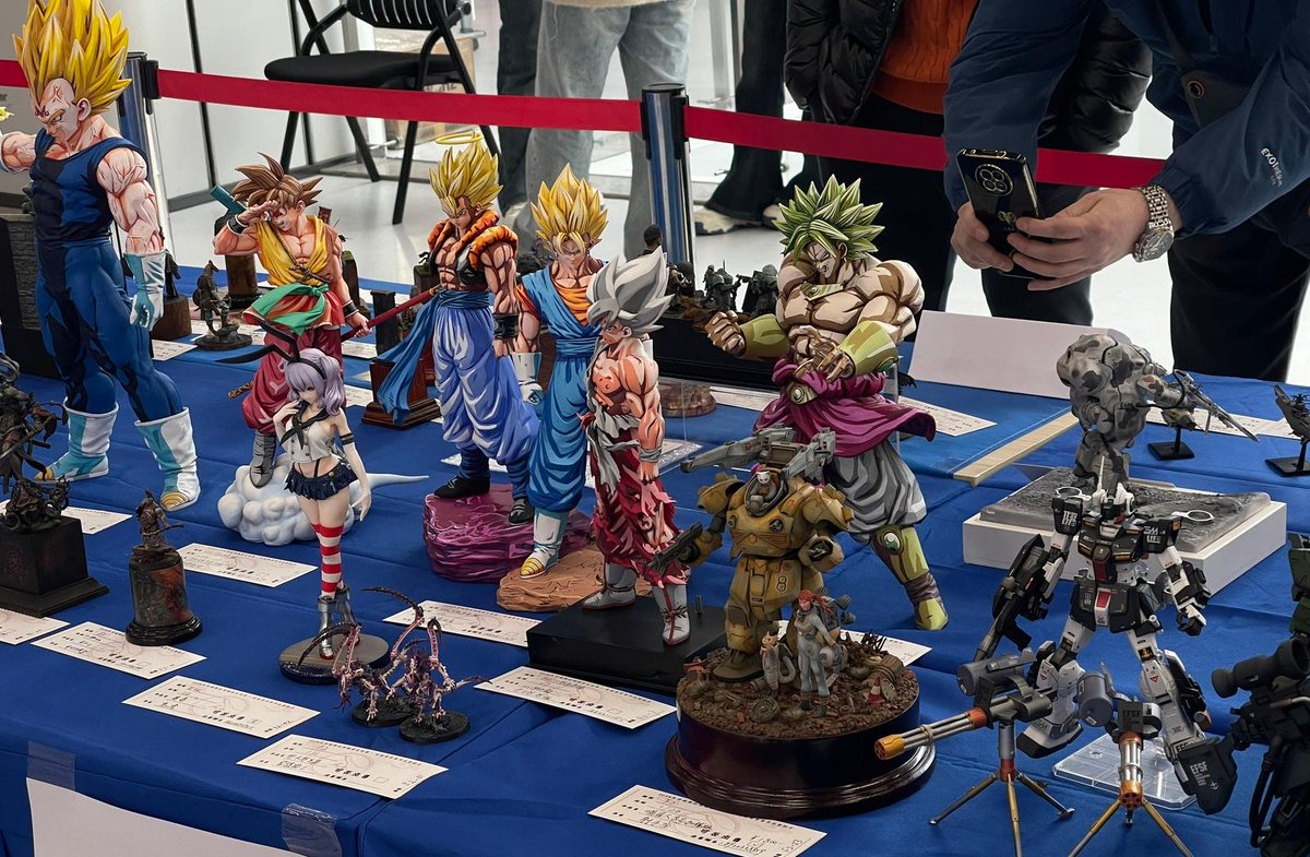 lykrepaint's tweet photo. Attended an event https://t.co/yg11Y5aicU