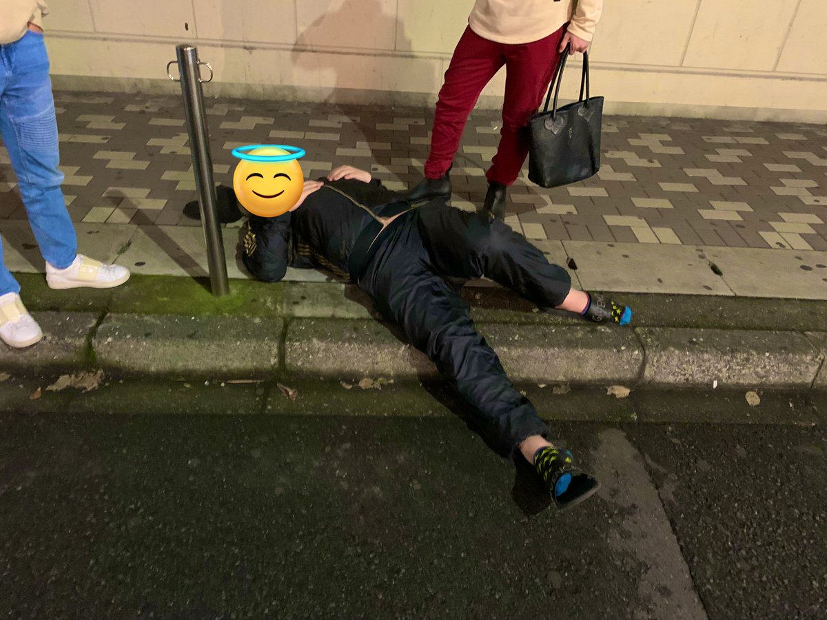 CEOsamohan's tweet image. きょうびこんな恥ずかしい飲み方する輩と一緒に飲みたくないなう