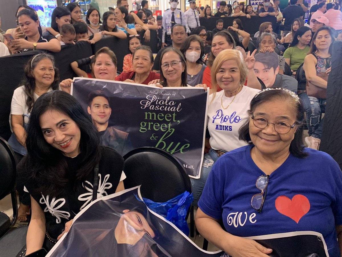 StarCinema's tweet photo. Caloocan, you brought the love! 💙🎬✨

Big thanks to our incredible performers Arkin Lagman, Kyle Daniell, Chie, Bryan Chong, Justin McLarie, Prince Keino, Annrain, Fana, Jarea, and Enzo Almario, for making it a day to remember! 🩵

🌍 Catch Meet, Greet & Bye in cinemas worldwide beginning in the Philippines on November 12, 2025 ✨

Get your tickets in advance:
🔗 https://t.co/4wgiSddQxs

#MeetGreetAndBye