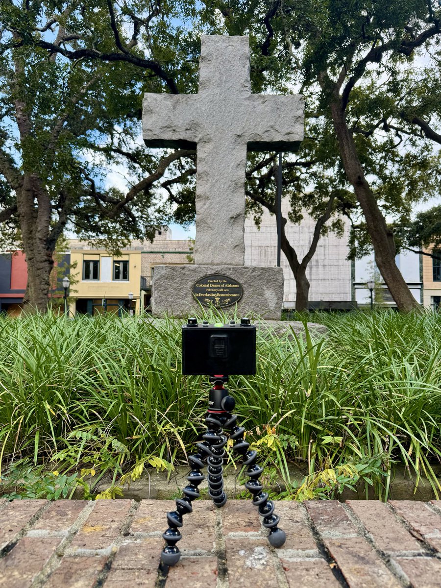 EddieErdmann's tweet photo. Pinholing in Mobile, Alabama #pinholephotography #realitysosubtle #MobileAlabama #filmphotography https://t.co/IkkQdtNAOn