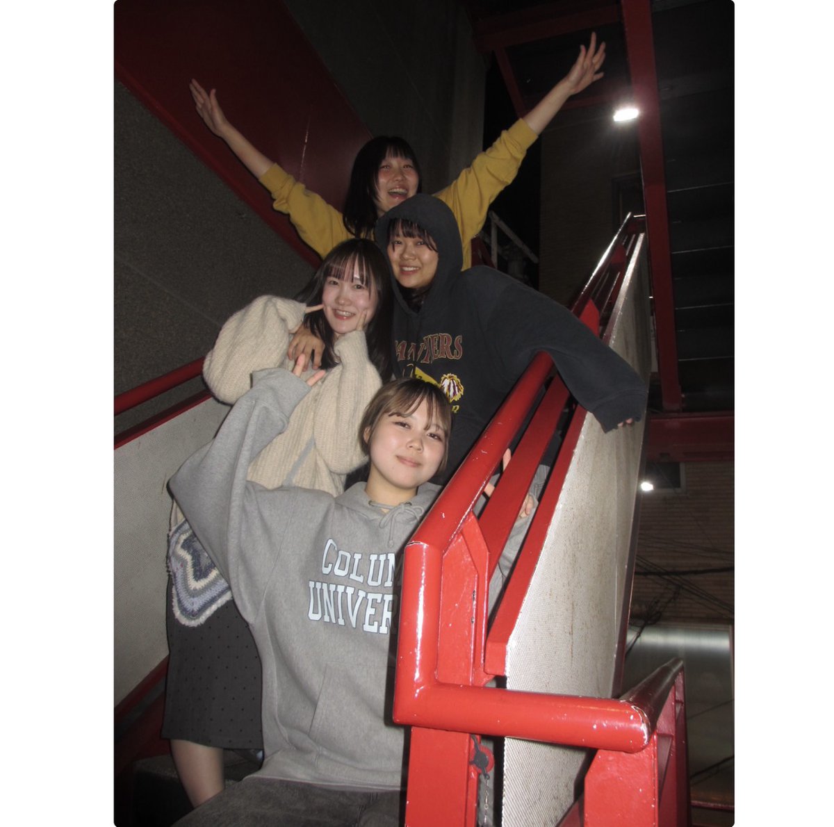 Kobe_MMC's tweet photo. 六甲祭2日目【11/9】
⑪カネコアヤノ（14:20〜14:45）

「わたしたちへ」

さあいよいよラスト3バンド！
オーディション息ぴったりで仕上げてきたカネコアヤノ御一行が登場だ！
この4人がビタでニコニコで演奏してるの想像してみたらもう楽しそうですよね、ね。
圧かけてるわけではないですよ https://t.co/EpkW9IJBqT