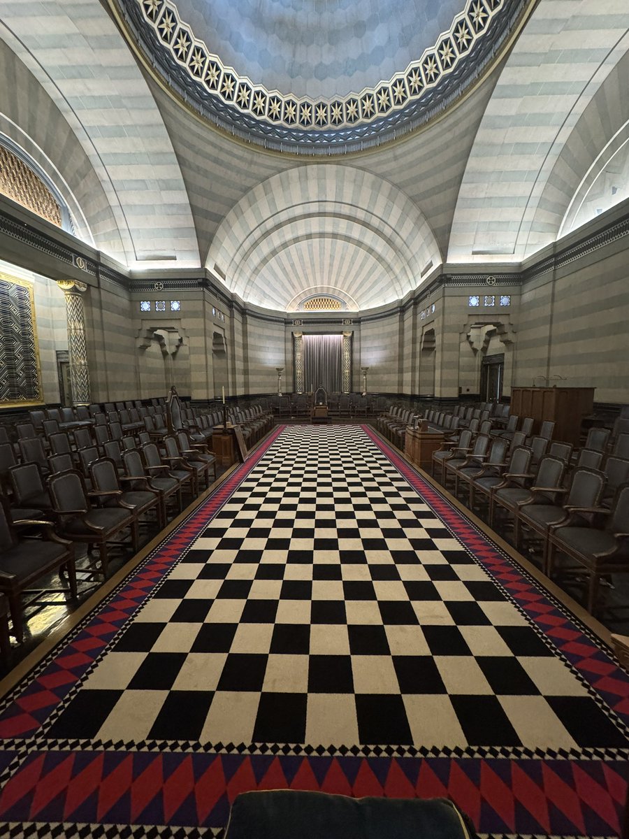 A View From The Chair Part 8 - this time in the remarkable surroundings of Lodge Room 10 at Freemasons’ Hall otherwise known as the Egyptian Room.

One of my Lodges, Lodge Sine Nomine, meets in this very room!

#Freemasons