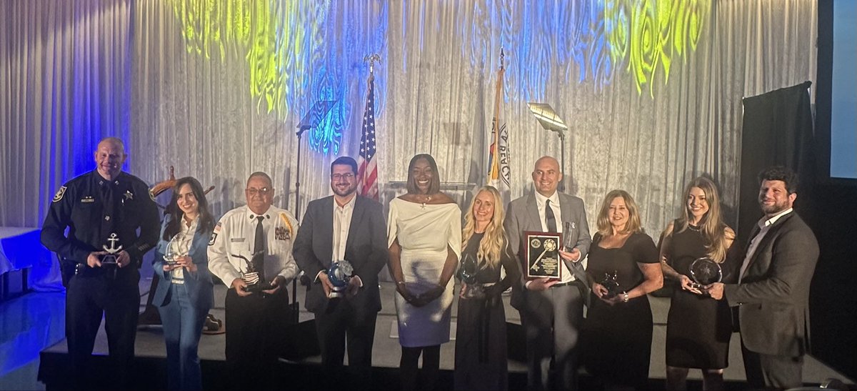 🎉Proud Awesome Olsen moment. On Nov 5th our principal was honored by the City of Dania Beach with the Educational Leadership Award 🏆for outstanding service to our students, school &amp; community. We’re proud to have an inspiring leader guiding our Viking family! 
#VikingProud❤️