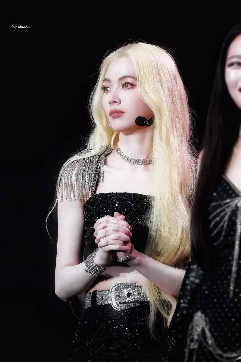 วันนี้ออมเสียงพุ่งมาก ใช้เสียงเก่งขึ้นมาก การร้องพัฒนาขึ้นจริงๆ เทคคลาสกะครูก้อยยาวๆได้เลย เรื่องเต้นออมพื้นฐานดีอยู่แล้ว มีแค่ต้องซ้อมเยอะๆเพื่อให้หลุดความกังวล โชว์เดี่ยววันนี้ออมทำได้ดีมาก เลือกเพลงมาได้เหนือความคาดหมายและทำโชว์ได้ดีคุมเวทีอยู่ ไฮป์คนไปกับโชว์ได้ดี