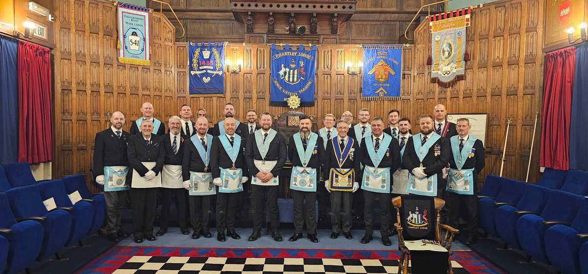 ChartleyLodge7569 tweet media