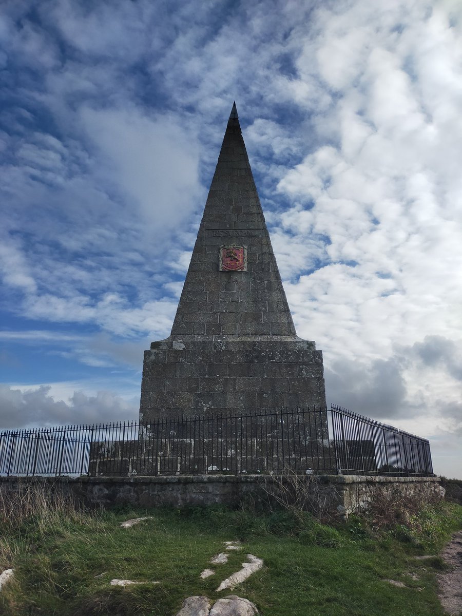 JanTrathen's tweet photo. Saturday stroll #KnillsMonument 
#StMichaelsway #Kernow 
#LoveCornwall #Wellbeing https://t.co/dF6tHDSBuV