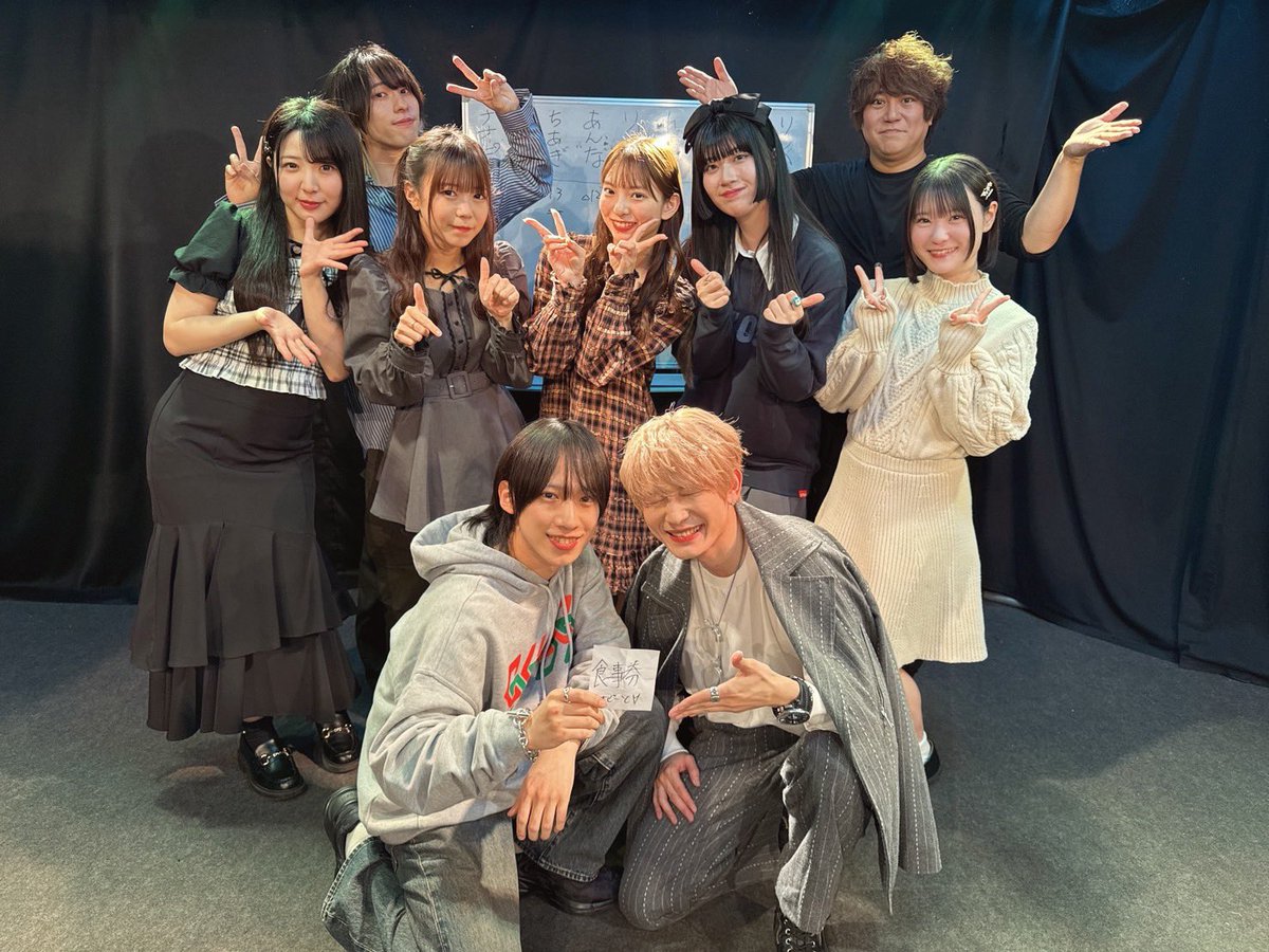 『なおりくの遊び場　vol.22』
〜遊び場で、ナオピー生誕祭〜

ご来場ありがとうございました！

ななななななななななななんと、
初優勝🏆👑

優勝賞品は、ギフトカードorナオピーさんとのご飯券を選べて

ご飯券を選び、焼肉に連れてってもらう約束しました🐮

#なおりくの遊び場