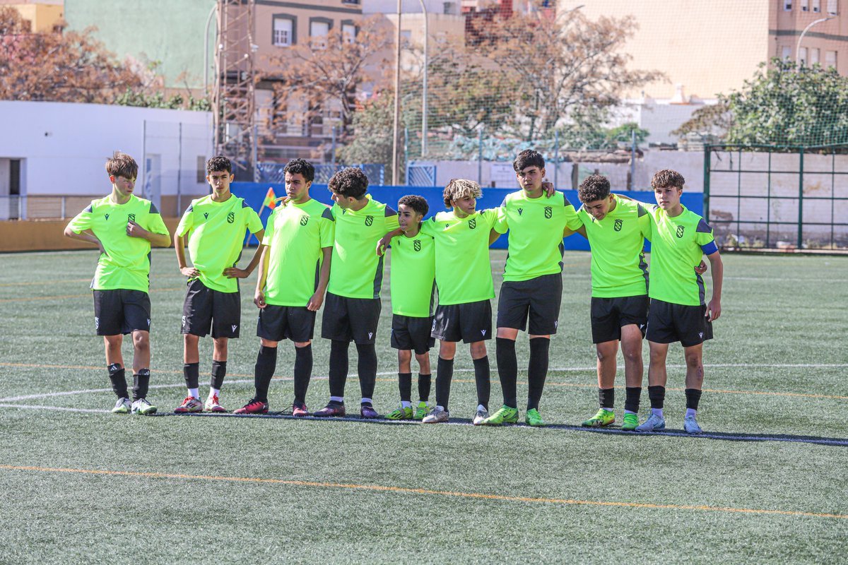 canteraudm's tweet photo. 𝐃𝐄𝐏𝐎𝐑𝐓𝐈𝐕𝐈𝐃𝐀𝐃 𝐔𝐃𝐌 Ⓜ️💙

Hoy hemos vivido en la Espiguera un PARTIDAZO entre el #cadeteUDM y #cadeteMilenium por el pase a la final de la #CopaFederacion. 

Finalmente, el #cadeteUDM venció en penaltis. Sin embargo, la imagen de la jornada es de la UNIÓN de ambos. https://t.co/JsayRZHN2F