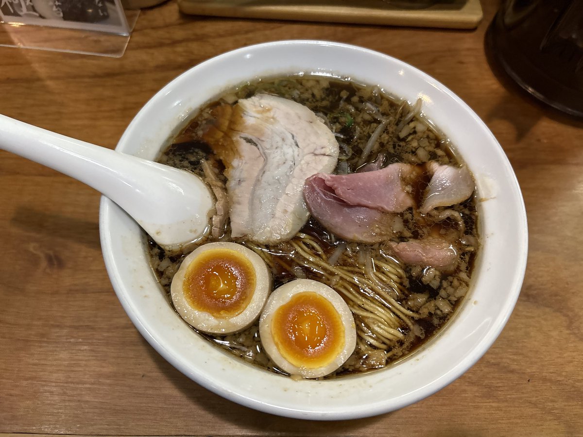 エル日本ナノニョー🕙(元フローンの27歳 ) on X