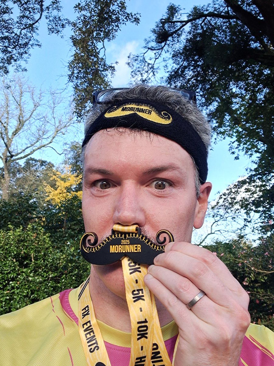 martinglester's tweet image. 2nd 10k MoRun down! And all the boys got medals too! #morunning #minimorun #running