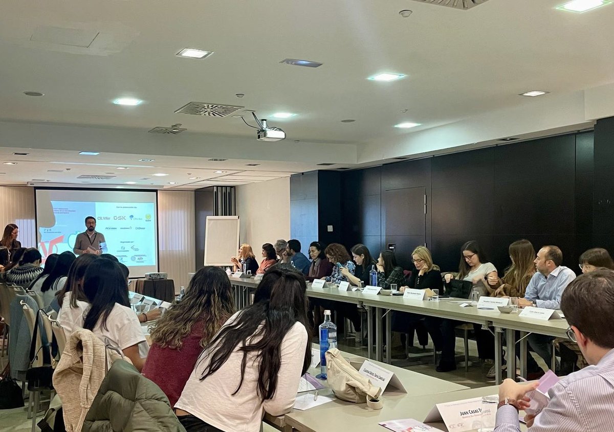 La primera edición del Curso de NEFROLOGÍA y EMBARAZO: MANEJO INTEGRAL DE  LA ERC EN GESTANTES es ya una realidad 🙌🙌🙌

Gracias a los grupos de trabajo, profesores, asistentes y patrocinadores por hacerlo posible¡¡¡
senefro.org/modules.php?na…

<a href="/GenderReN/">genderSEN</a> <a href="/senjoven/">JovSEN</a> <a href="/M_AriasNefro/">Marta Arias</a>