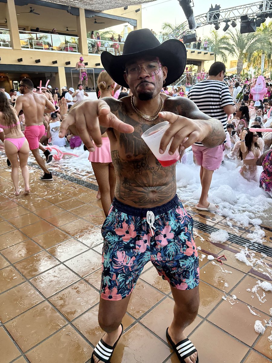 Day 1 n Cabo was lit!