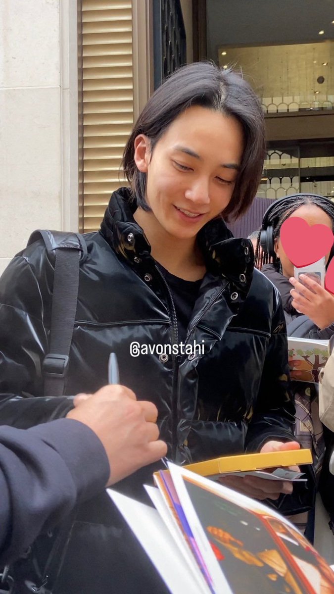 cheolhanglazer's tweet image. so jealous of people who get to see this beauty in real life