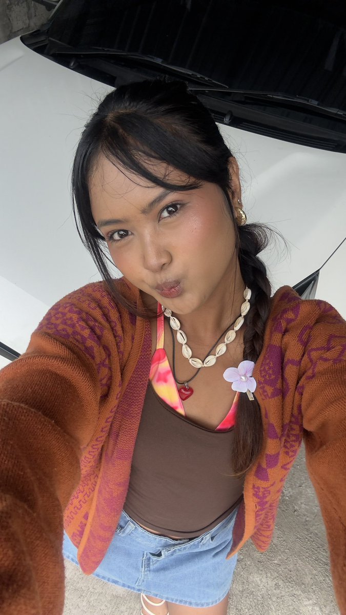 isa amane tweet media