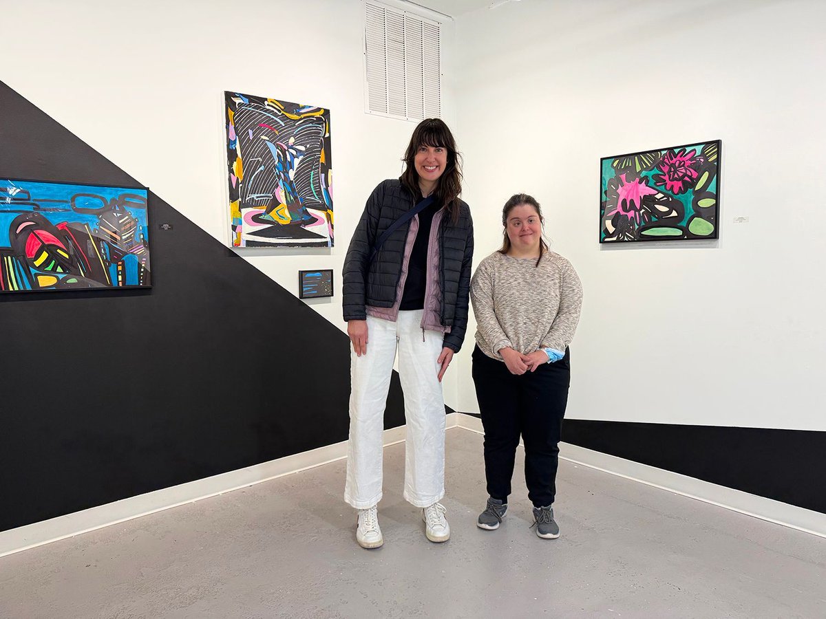 TONIGHT! 5 - 7pm: Join us to celebrate our 3 new exhibitions! Here's Jessi Binder + Jamila Rahimi in their show, "Equinox." When Jessi stopped by recently, she and Jamila were serendipitously dressed in opposite light and dark - too perfect! 🤍 🖤 
 buff.ly/Q6E3nIV
