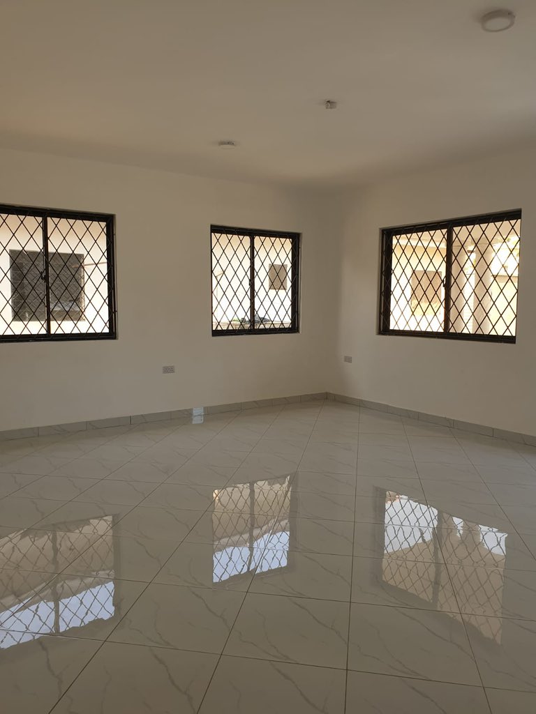 AKchumo's tweet photo. 2years ago I invested and got this house in utange Mombasa county through Inuka Africa properties. https://t.co/8fCVqKgNdP