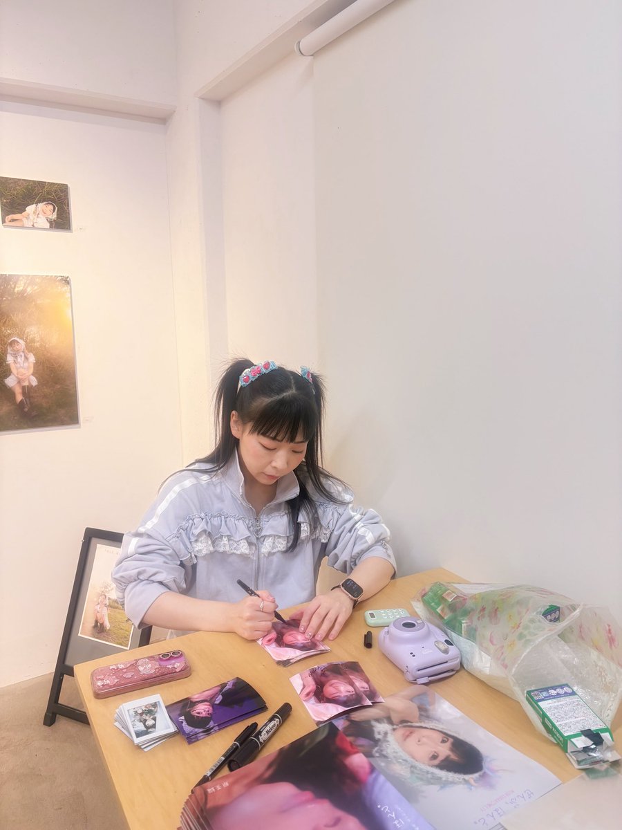 mellow_project's tweet photo. 当日券のお知らせ📢

明日トークショー(16:00-17:00)
2枠当日券あります！
スペシャルゲストは🐊でした！❄️ｱｽﾓ

明日も1日、めるてぃは在廊！
お気軽に会場までお越しください♡
当日入場大歓迎です✨

住所や詳しいグッズ情報等はこちらから↓
https://t.co/h95OFLezXe https://t.co/IaZF67EWoG