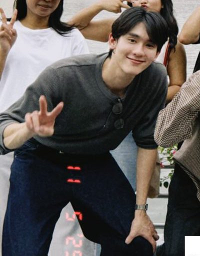 พี่เดชอินสิงคโปร์หน้าสดหล่อเท่มาก “หน้าตาน่ารัก แต่อินเนอร์เรามันคนเท่”

#kasibook <a href="/kasibook/">กษิบ๊อง (ปลูกผลเขือเทศ)</a>  ❤︎