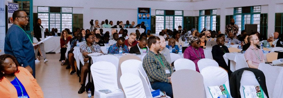 fomecaf's tweet photo. FOMECAF et Médias Ébène ont pris part à la rencontre d’AbR Media à Kigali, aux côtés de réseaux africains des médias chrétiens, pour renforcer leur collaboration et leur impact sur le continent...
https://t.co/IWBw80Od3x
#MédiasChrétiens #FOMECAF #MédiasÉbène #AbRMedia https://t.co/6RzXleebYX