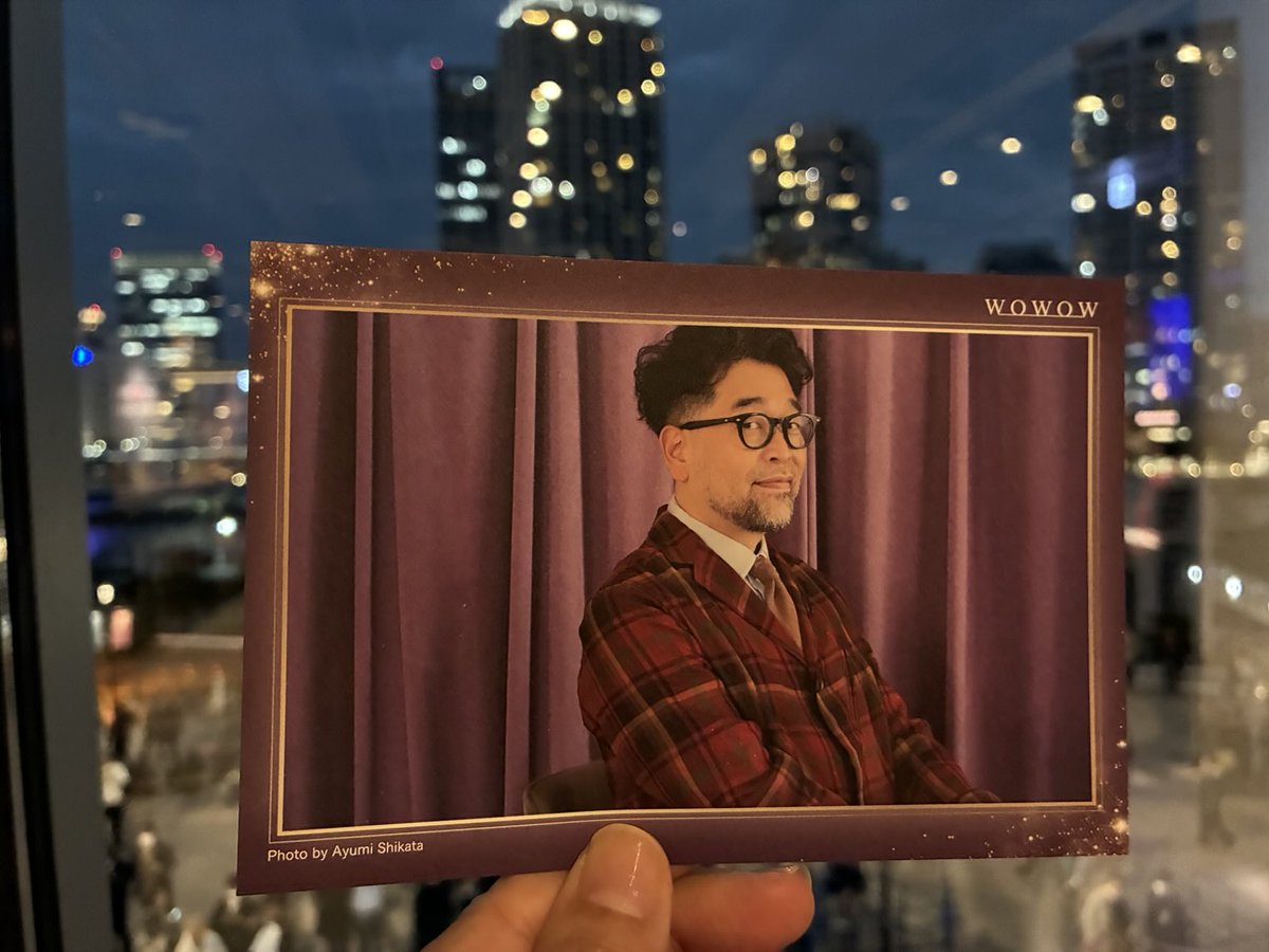 BickyMacky's tweet photo. 今年二度目の槇原敬之
デビュー35周年記念コンサートでした
Kアリーナからの夜景が綺麗
上にあるバ���のカクテルも美味しかった🍸

大切な思い出はいつも音楽と共に😌

#槇原敬之
#TREASarenaTOUR
#トレジャリーナツアー https://t.co/fKNqv5mT48