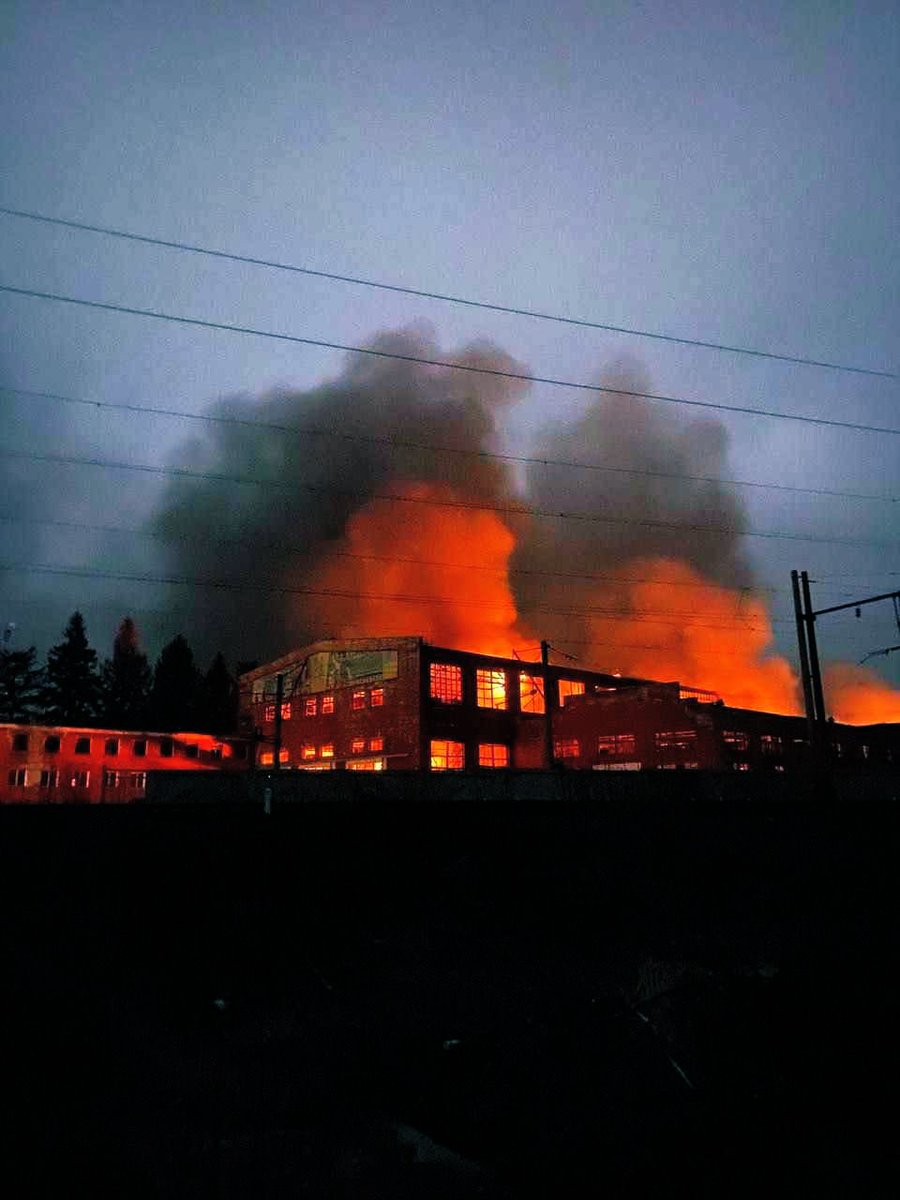 ❗️Russian forces have destroyed the locomotive depot in Hrebinka, Poltava region.

I spent all my childhood summers in my grandfather’s village near Hrebinka. It’s where I had friends, laughter, and some of the best memories of my youth, many of those friends are now gone, killed