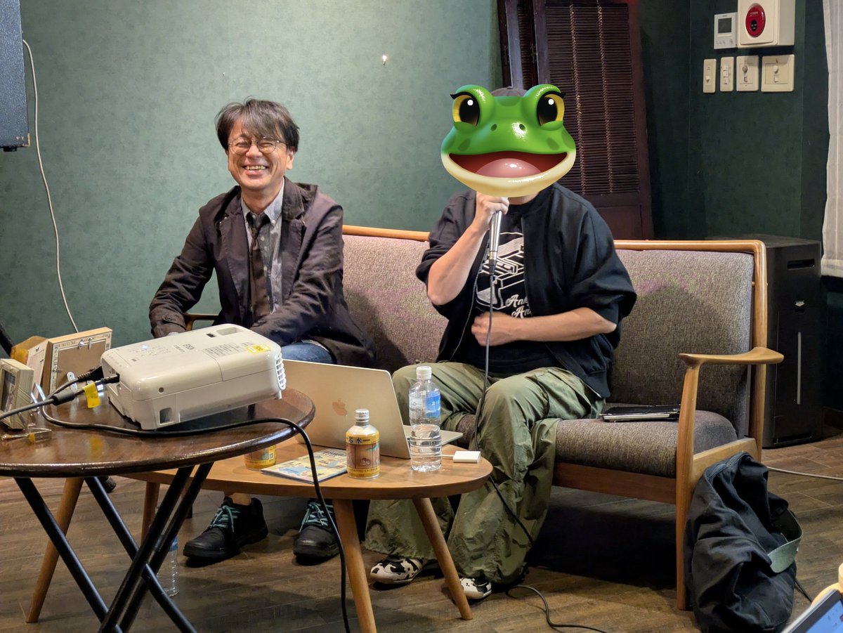 yasa_hika_22's tweet photo. やっとかめ文化祭DOORS「【堀川検定コラボ】堀川から“見えない川”を見る！暗渠マニアたちのトークセッション」に参加。暗渠マニアックスさんの凄さは言わずもがな堀川アンバサダー早川さんも若いのに立派すぎる。水辺とまちの入口研究所の井村さんのサポートあってのコラボだったのかなと思いました！ https://t.co/gLGVgEtfC0