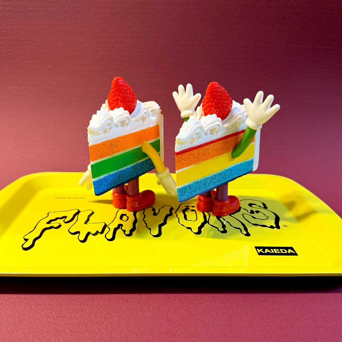 ノーベンバーレインボーケーキ届いた！ メイレインボーケーキと一緒に