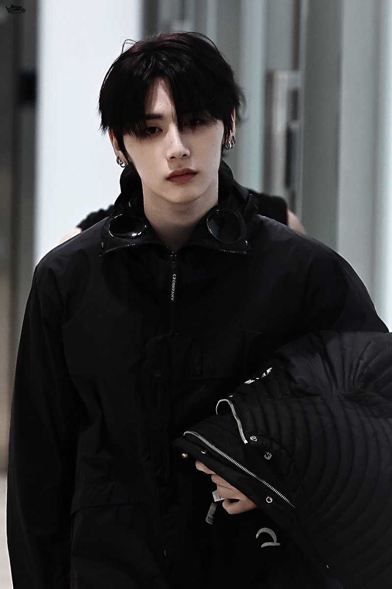 𝔨𝔬♱𝔫 tweet media