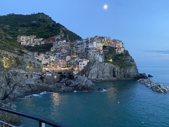 sharpwagers_'s tweet photo. Italy was awesome. The toilets were questionable. https://t.co/WkKFmY45dl